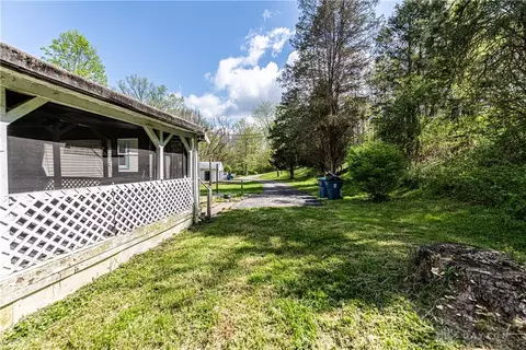 Exterior - 3315 Foozer Rd, Amelia, OH 45102 photo 7 of 19