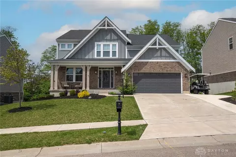 153 Willow Grove Dr, Springboro, OH 45066