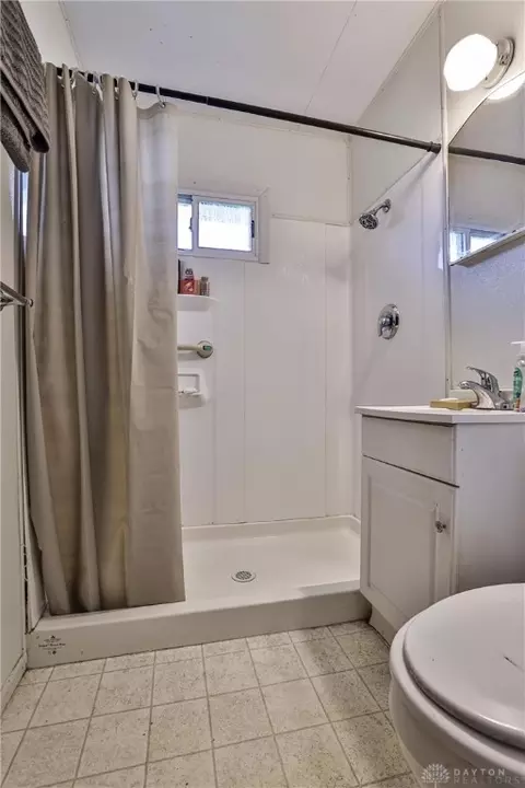 900 Mount Joy St, Springfield, OH 45505 photo 14