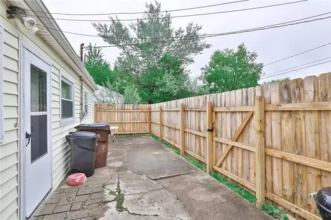 900 Mount Joy St, Springfield, OH 45505 photo 15