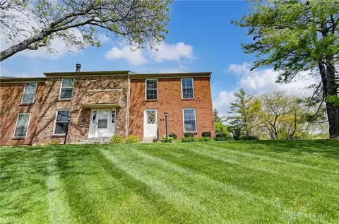 1421 Ticonderoga Ct, Dayton, OH 45434