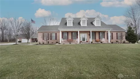 1504 New England Way, Lebanon, OH 45036