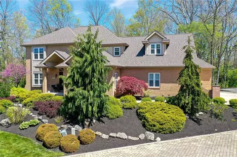 10 Meadow Brook Dr, Springboro, OH 45066 photo 4