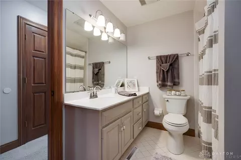 10 Meadow Brook Dr, Springboro, OH 45066 photo 42