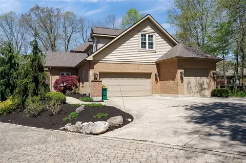 10 Meadow Brook Dr, Springboro, OH 45066 photo 68