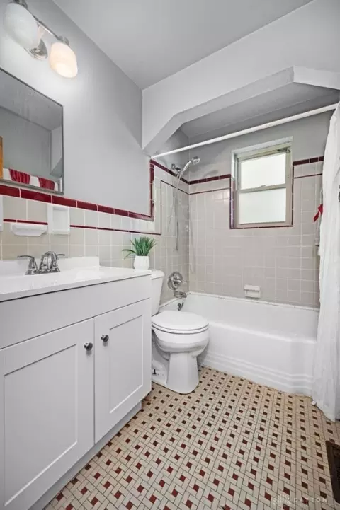 6447 Hamilton Ave, Cincinnati, OH 45224 photo 14