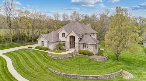 3920 Creekway Trl, Sugarcreek Township, OH 45440