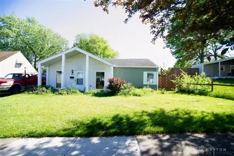 100 Valentine Dr, Dayton, OH 45431