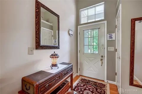 5658 Regimental Pl, Cincinnati, OH 45239 photo 4