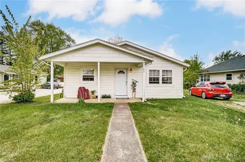 97 Church St, Cedarville, OH 45314