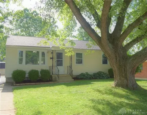 3030 Regent St, Dayton, OH 45409