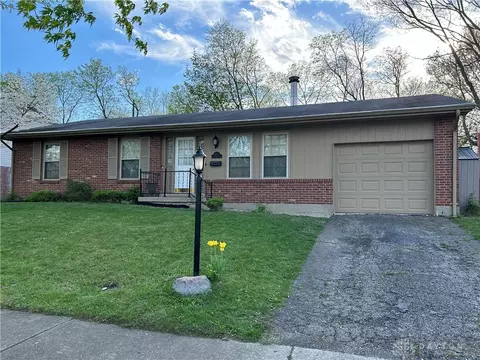 3801 Silver Oak St, Dayton, OH 45424