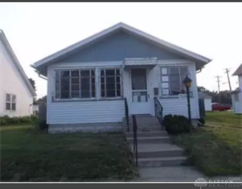 306 Summit Ave, Troy, OH 45373