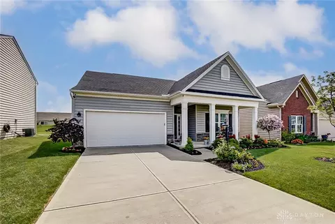 7113 River Birch St, Tipp City, OH 45371