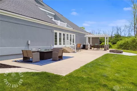 Exterior - 151 Shadow Leaf Dr, Springboro, OH 45066 photo 11 of 11