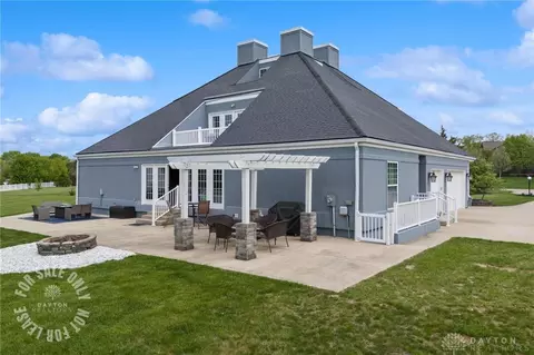 Exterior - 151 Shadow Leaf Dr, Springboro, OH 45066 photo 8 of 11