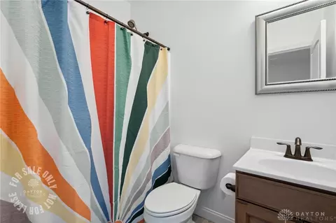 Bath - 151 Shadow Leaf Dr, Springboro, OH 45066 photo 5 of 7