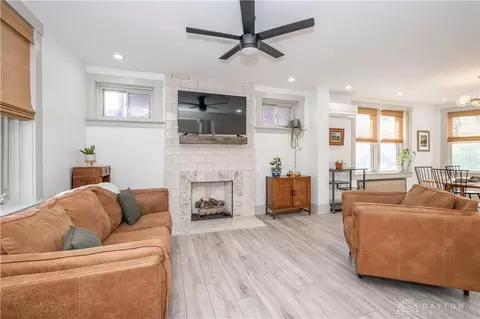 Living - 343 Earnshaw Ave, Cincinnati, OH 45219 photo 1 of 1