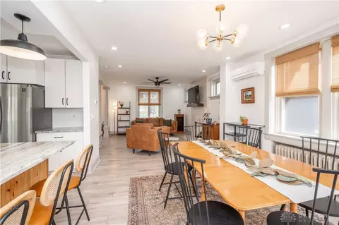 Dining - 343 Earnshaw Ave, Cincinnati, OH 45219 photo 1 of 3
