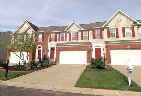 6655 Leeds Ln, Hamilton, OH 45011