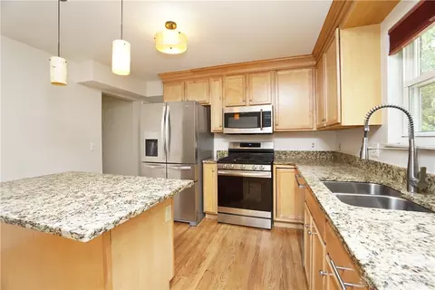 1555 Silverglade Ct, Springfield, OH 45240 photo 10