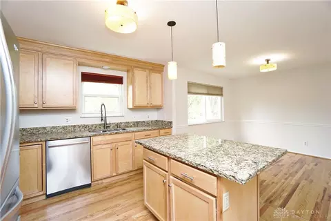 1555 Silverglade Ct, Springfield, OH 45240 photo 11