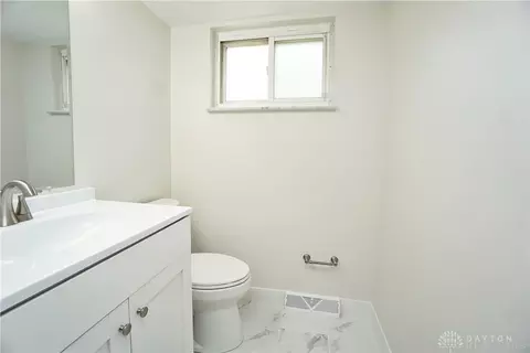 1555 Silverglade Ct, Springfield, OH 45240 photo 17