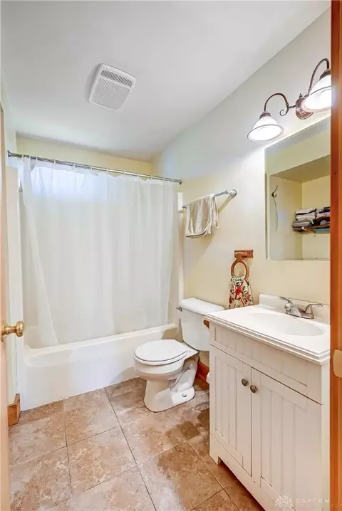 4300 Old Mill Rd, Springfield, OH 45502 photo 27