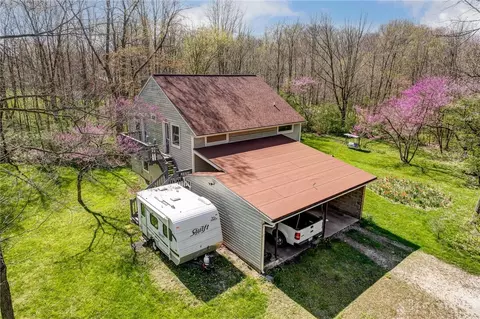 4300 Old Mill Rd, Springfield, OH 45502 photo 2