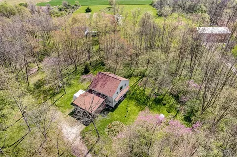 4300 Old Mill Rd, Springfield, OH 45502 photo 3