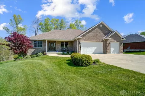 3450 Ash Meadow Ln, Franklin, OH 45005