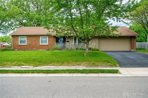115 S Johanna Dr, Dayton, OH 45458