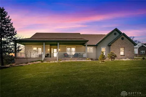 7423 Stoneham Cir, Springboro, OH 45066