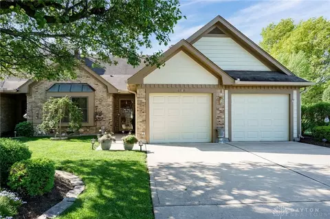 6746 Tifton Green Trl, Dayton, OH 45459