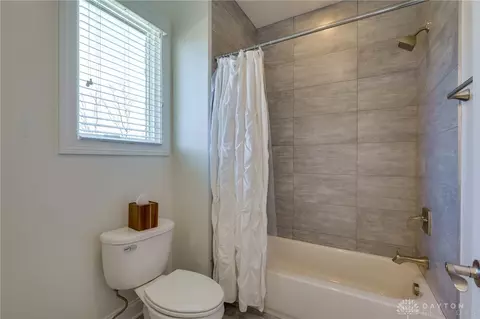 8550 Silver Oak Ct, Springboro, OH 45066 photo 33