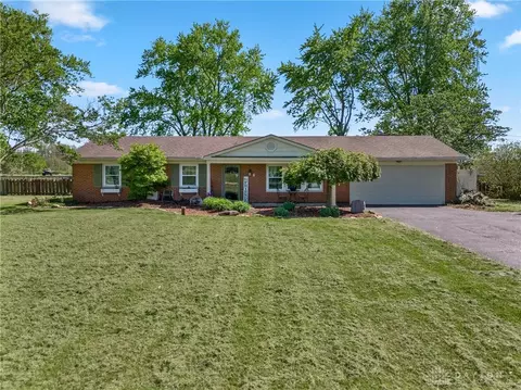 2200 Lefevre Rd, Troy, OH 45373