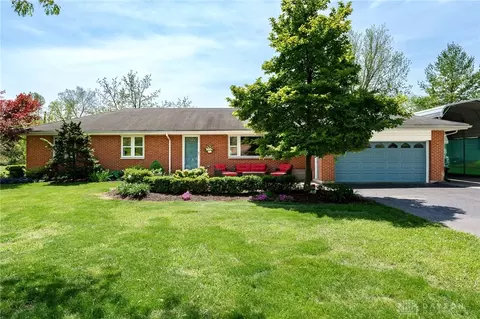 7096 Rio Vista Ct, Dayton, OH 45424
