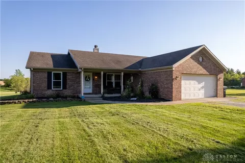1547 New Garden Rd, New Paris, OH 45347
