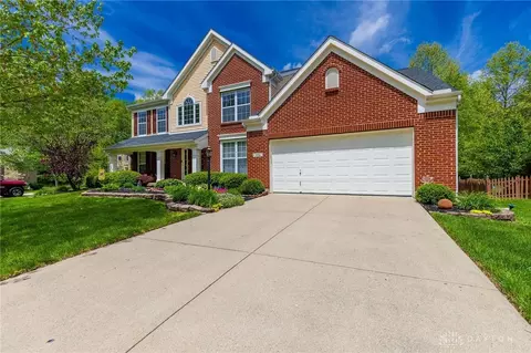124 Silver Fox Ct, Loveland, OH 45140