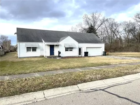 511 N 12th St, Miamisburg, OH 45342