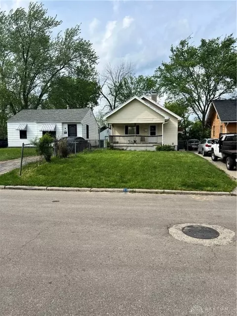 4533 Laurel Dr, Dayton, OH 45417