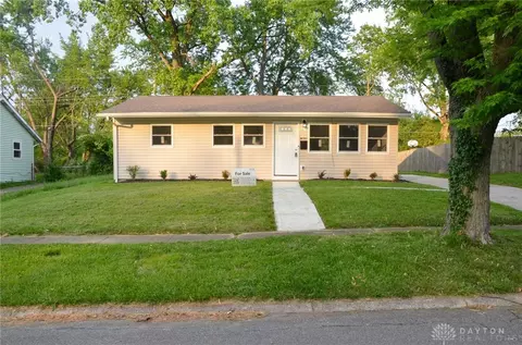 1490 Azalea Dr, Dayton, OH 45417