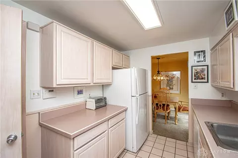 3709 Strathmoor Dr, Kettering, OH 45429 photo 14