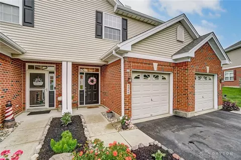 4366 Straight Arrow Rd, Dayton, OH 45430