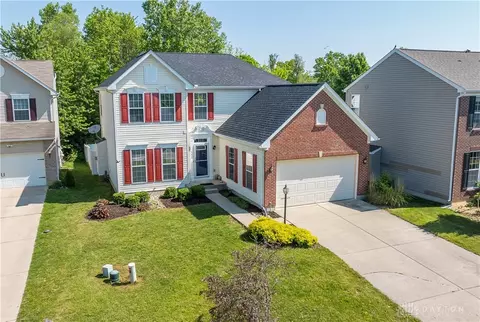 3620 Parliament Ct, Beavercreek, OH 45431
