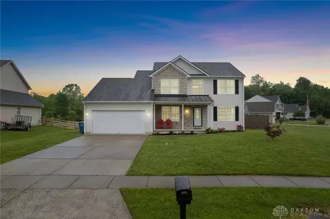 1546 Adams Ct, Amelia, OH 45102
