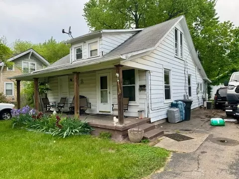 2005 Neva Dr, Dayton, OH 45414