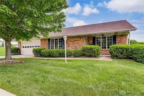 1384 Northgate Blvd, Fairborn, OH 45324