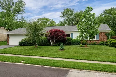 445 Clareridge Ln, Dayton, OH 45458