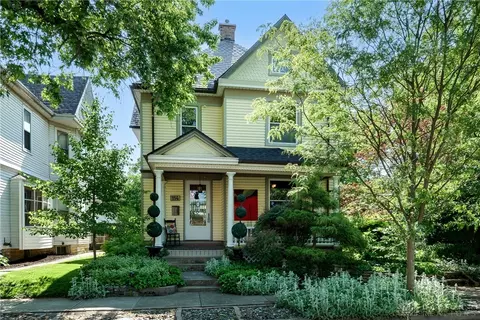 114 N 4th St, Miamisburg, OH 45342